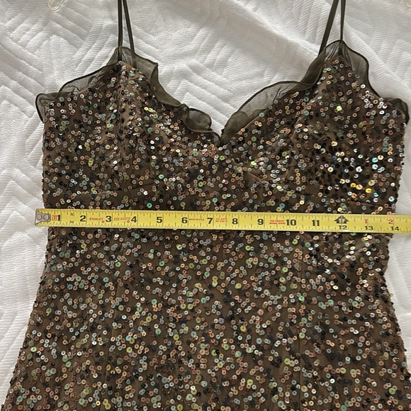 GLAMOROUS 🥂Kay Unger short formal dress Size 2. - Picture 10 of 11